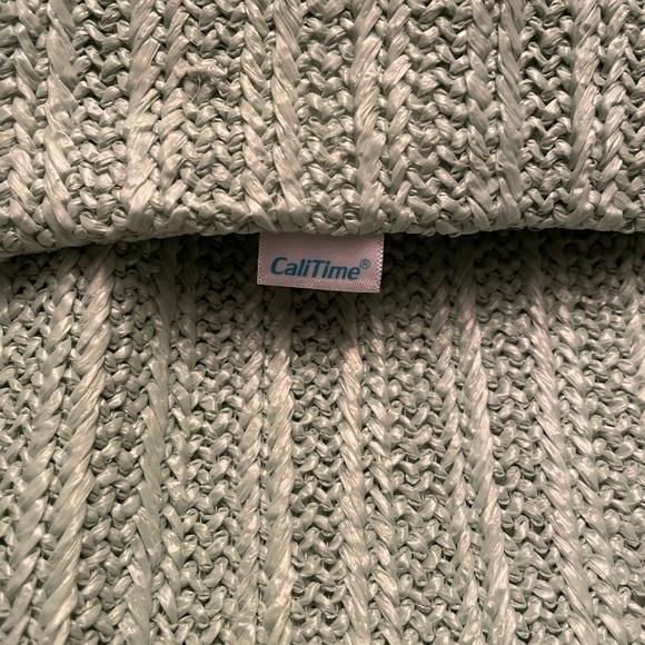 Calitime Pack of 2 throw pillow covers 18” x 18” - Picture 3 of 3